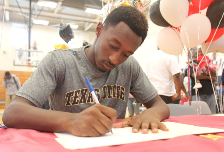 Shoemaker High School Athlete Signings